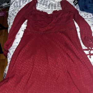 This is an XL maroon dress with sleeves